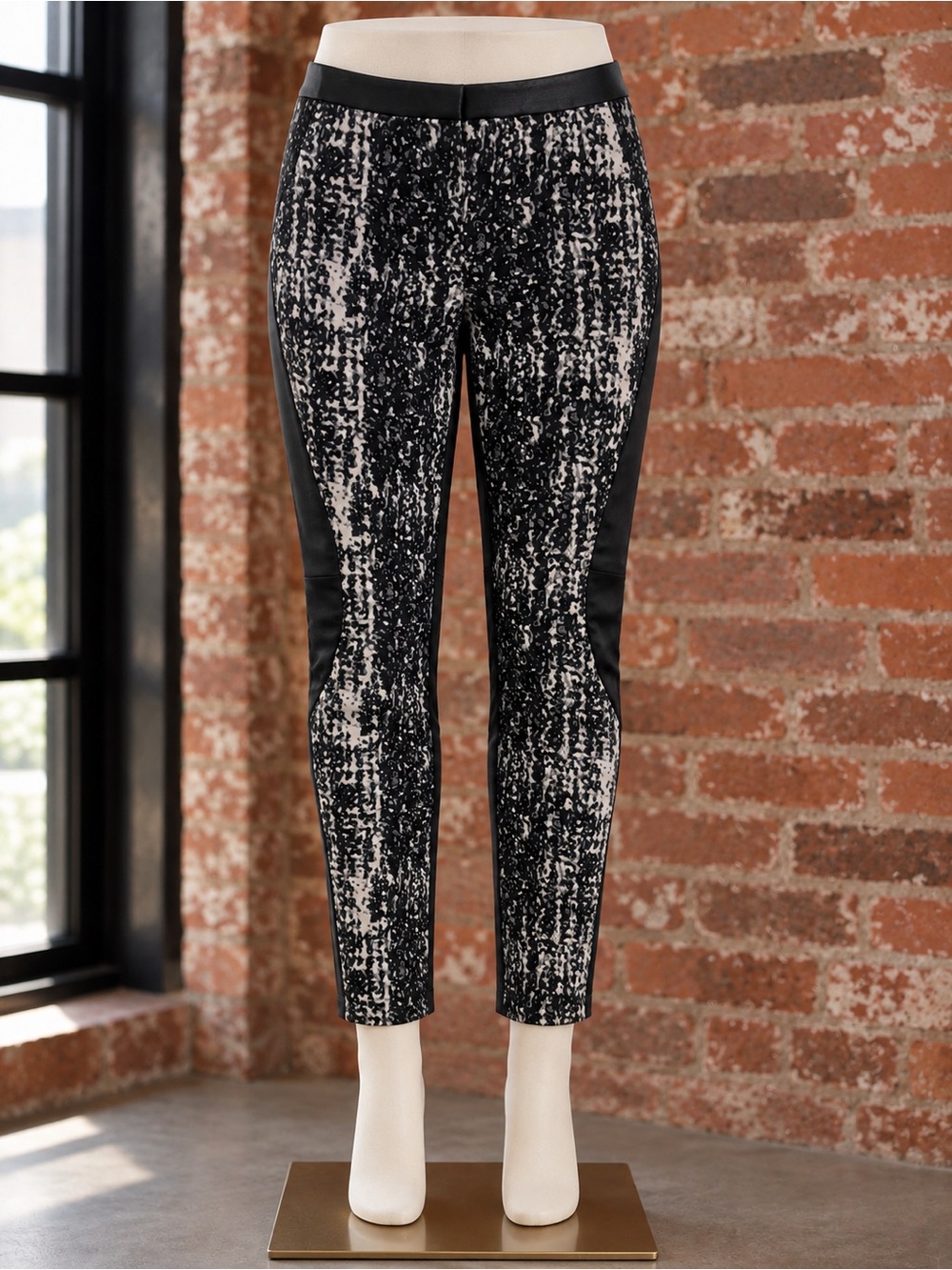 Diane Von Furstenberg Black Soft Leather & Print Skinny Pants
